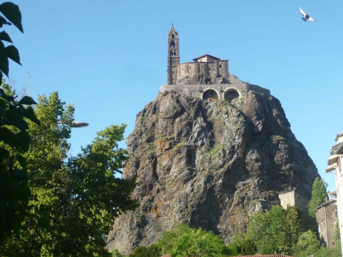 Le Petit Dyke Apartamento Le Puy-en-Velay Exterior foto